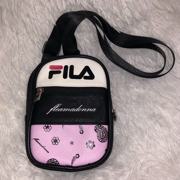 FILA X Fleamadonna UO Exclusive Mini Crossbody Bag - Picture 3 of 6